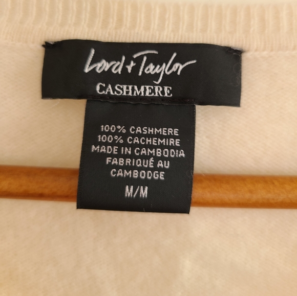 LORD & TAYLOR - Cashmere sweater - Picture 9 of 11